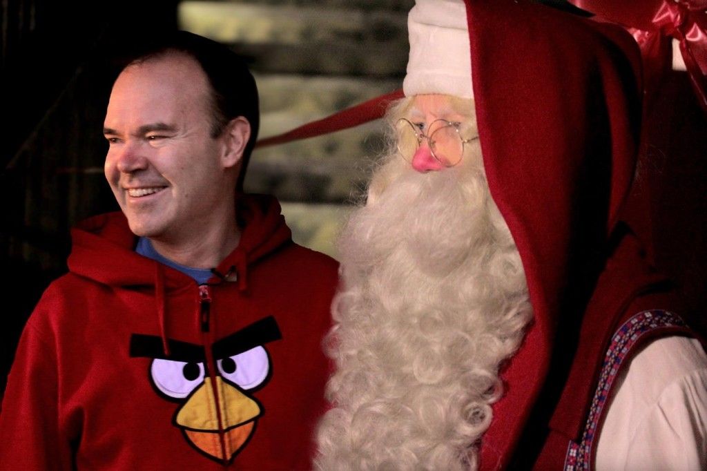 Peter Besterbacka (creador de los Angry Birds) inaugurando la navidad en Santa Park