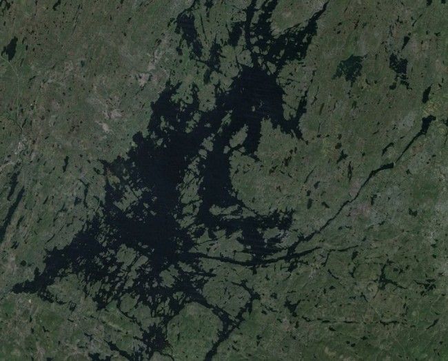 Vista satelite del lago Inari 