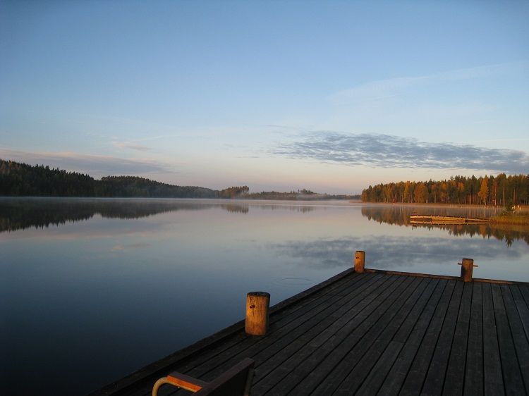 Vista del lago Saima desde la villa de Anttolanhovi