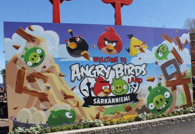 Entrada al parque del los Angry Birds en Särkänniemi (foto:VisitFinland)