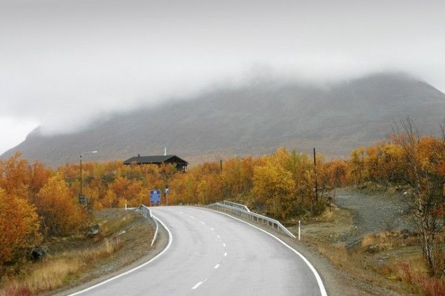 Carretera en Laponia 