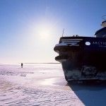Crucero rompehielos en el Báltico