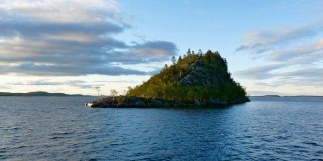 En el lago Inari se encuentra la isla sagrada Ukko