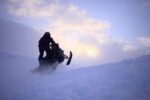Aventuras con moto de nieve en Laponia