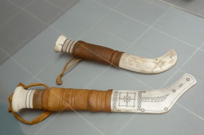 Cuchillos Sami llamados Puukko 