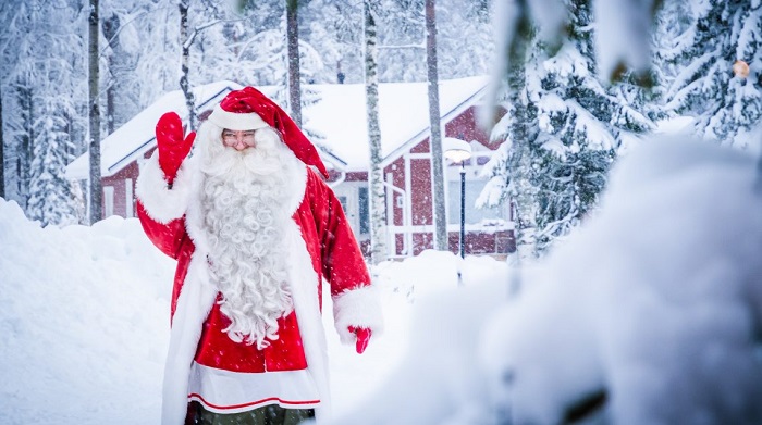 Papá Noel en el Circulo Polar Ártico en Rovaniemi