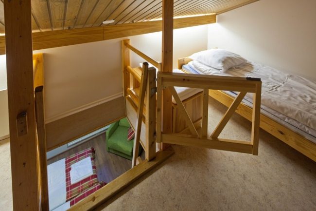 El loft de la habitación familiar con sauna en el hotel Sirkantähti 