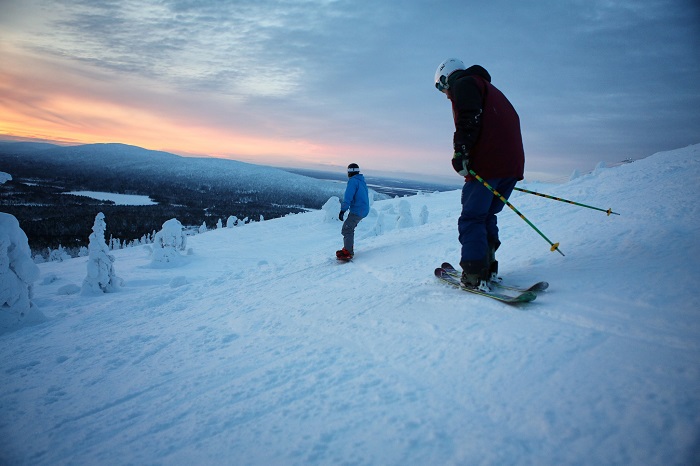 Esquiando-fuera-de-pista-en-Levi_fotoLevi
