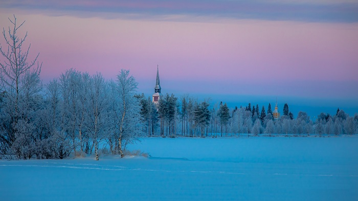 La-torre-de-la-iglesia-de-Kemijärvi_fotoVisitKemijarvi