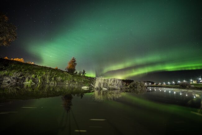 Aurora-Boreal-en-Laponia_fotoMikaVahtera-VisitFinland